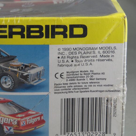 Vintage Nascar Model Car - Folgers Thunderbird by Monogram - 1/24 New in Box - Picture 5 of 8